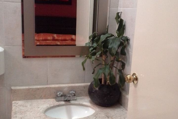 Room 16 of 24