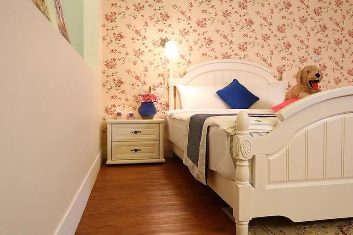 Room 47 of 60