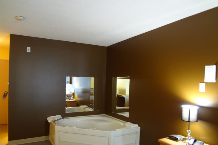 Room 17 of 63