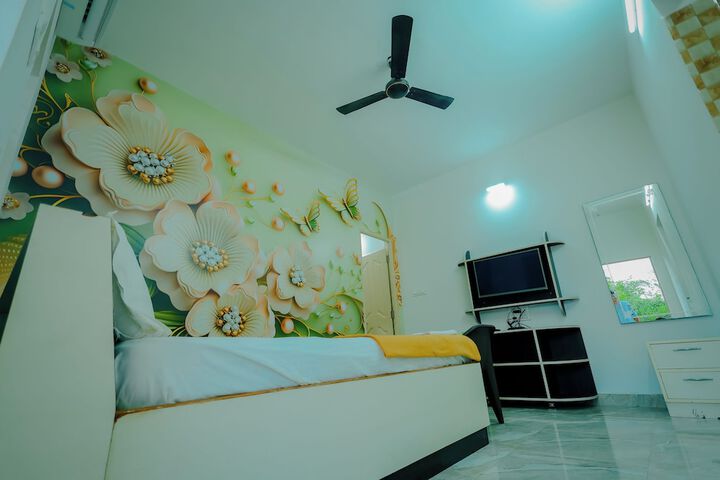 Room 10 of 94