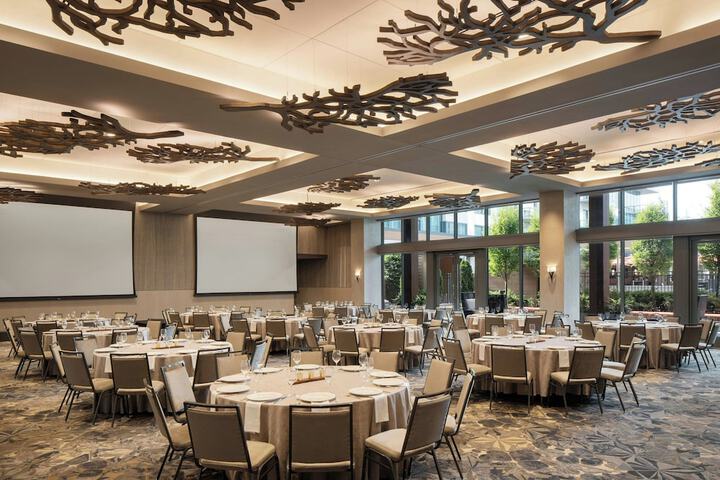 Meeting facility