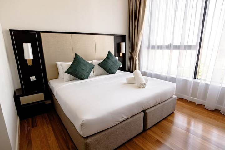 Room 12 of 13
