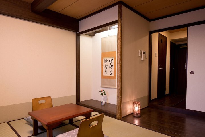 Room 12 of 67
