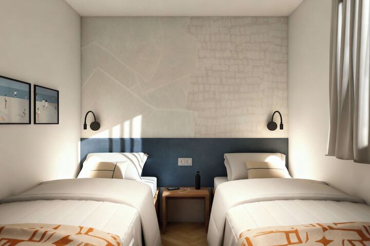 Room 6 of 21
