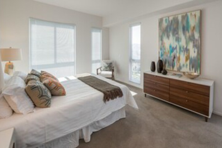 Room 16 of 18