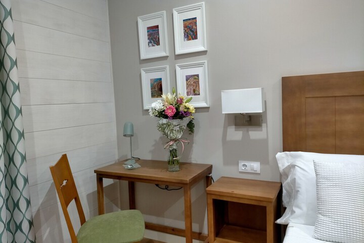 Room 7 of 50