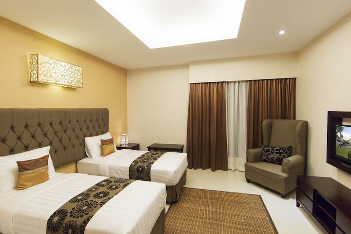 Room 19 of 114