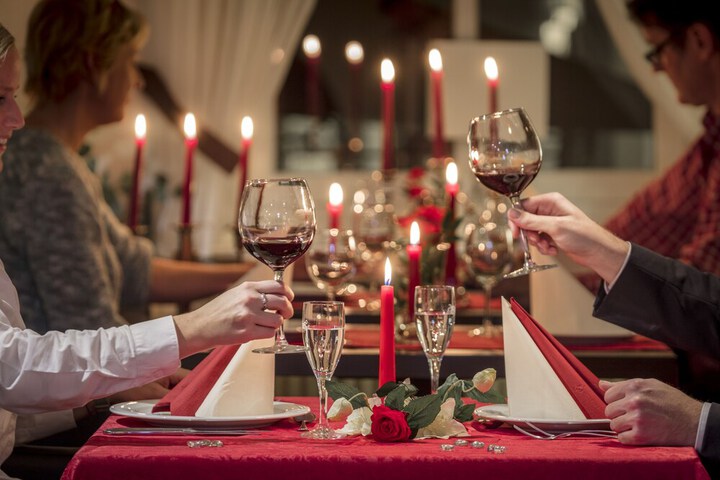 Dining 56 of 74