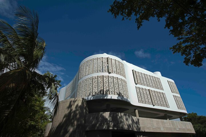 Hotel 67 of 68