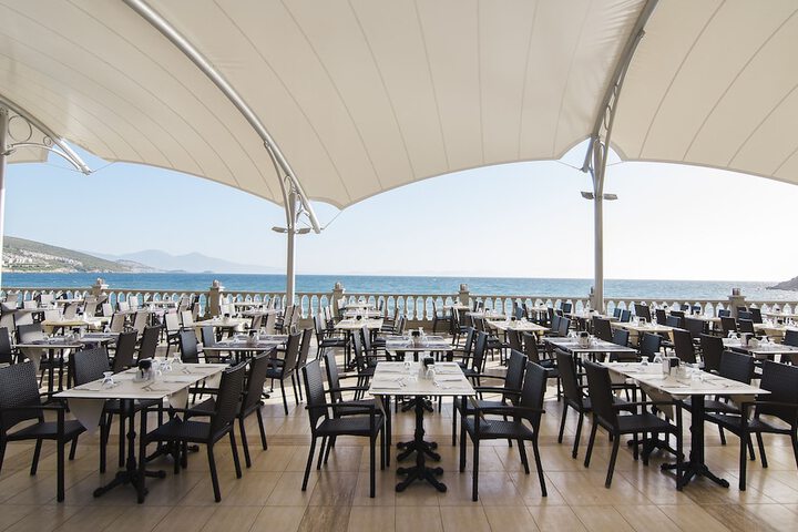 Dining Photos