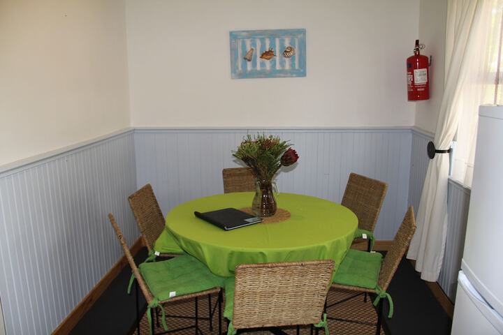 Dining Photos