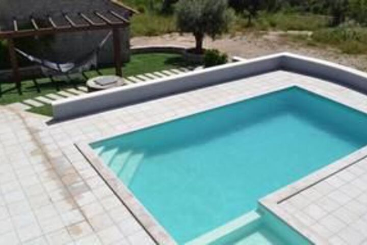 Pool 25 of 28