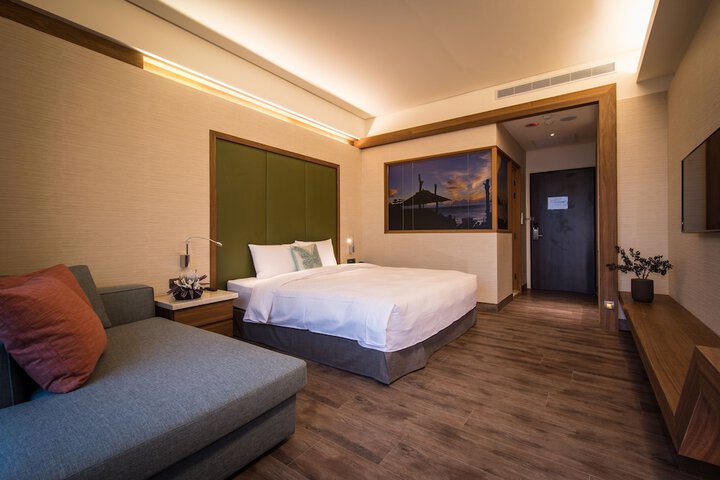 Room 9 of 60