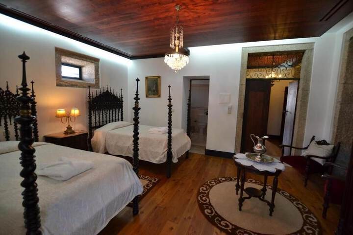 Room 20 of 74