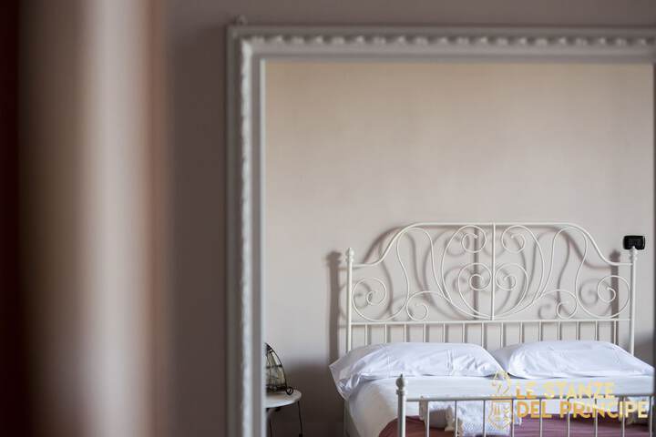 Room 9 of 159