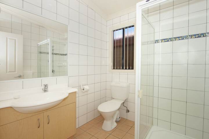 Room 18 of 26