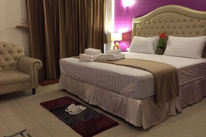 Room 19 of 54
