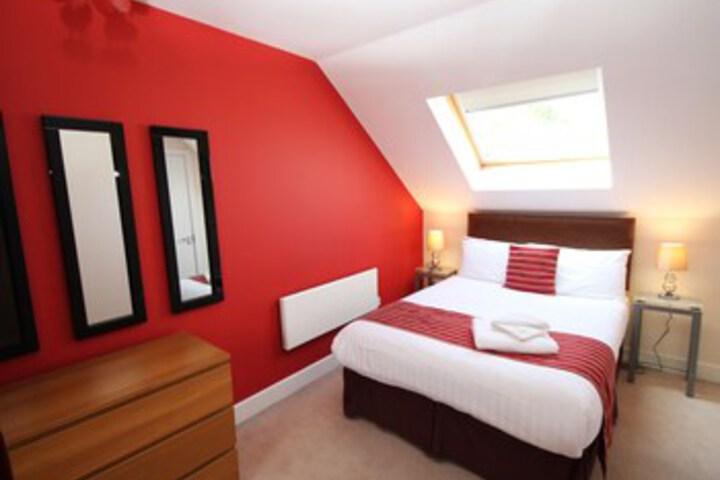 Room 185 of 229
