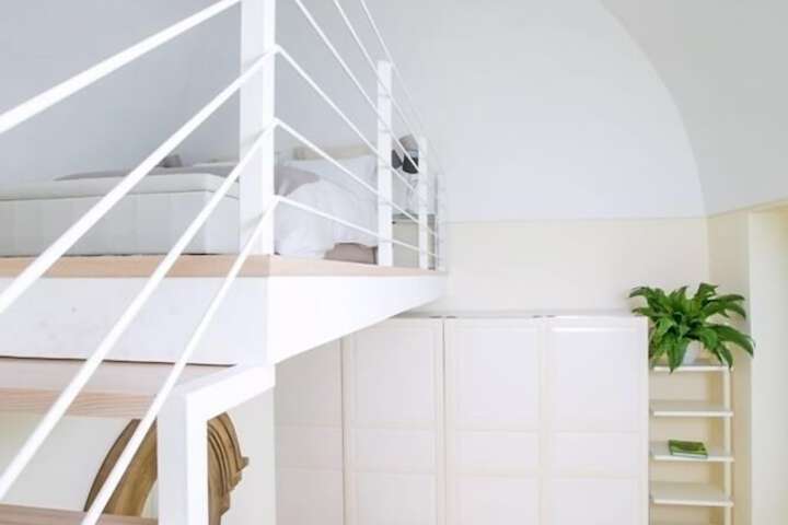 Room 14 of 50