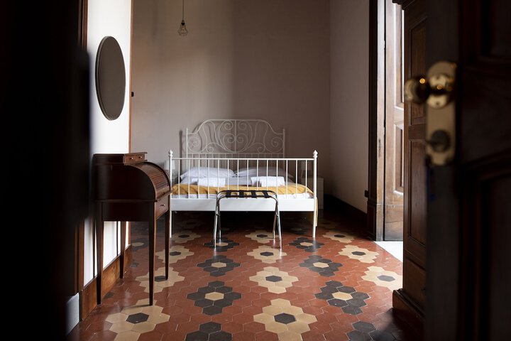 Room 73 of 159