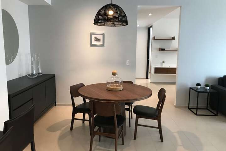 Room 5 of 20