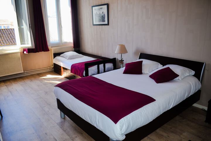 Room 7 of 50