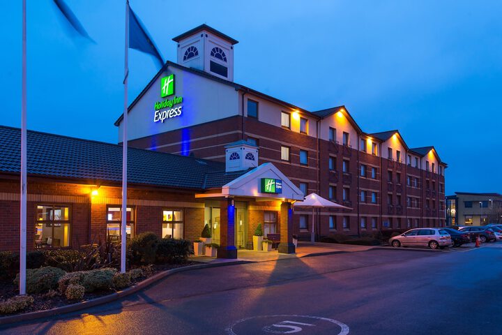 Hotel 32 of 35