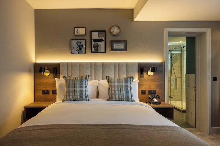 Room 21 of 109