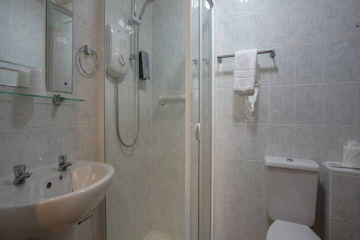 Room 20 of 111