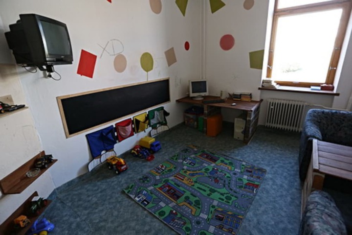 Childrens Activities 70 of 77