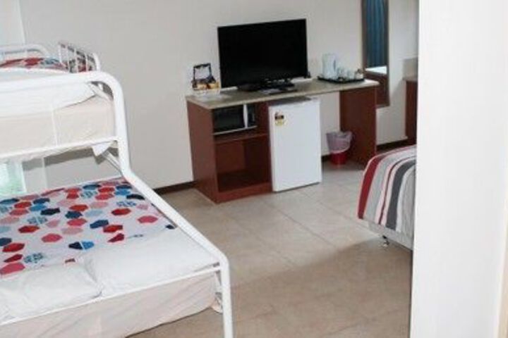 Room 6 of 29