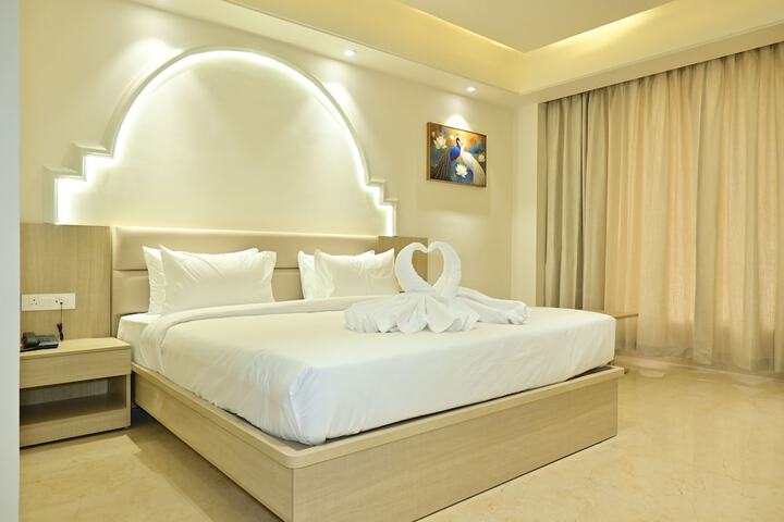 Room 15 of 27
