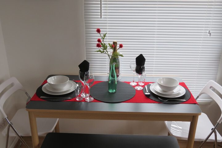 Room 6 of 19