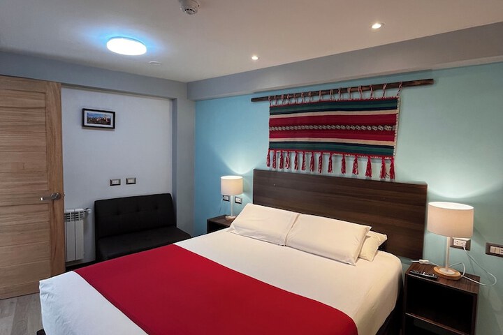 Room 44 of 167