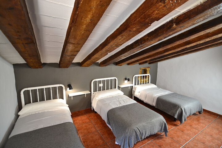 Room 10 of 45