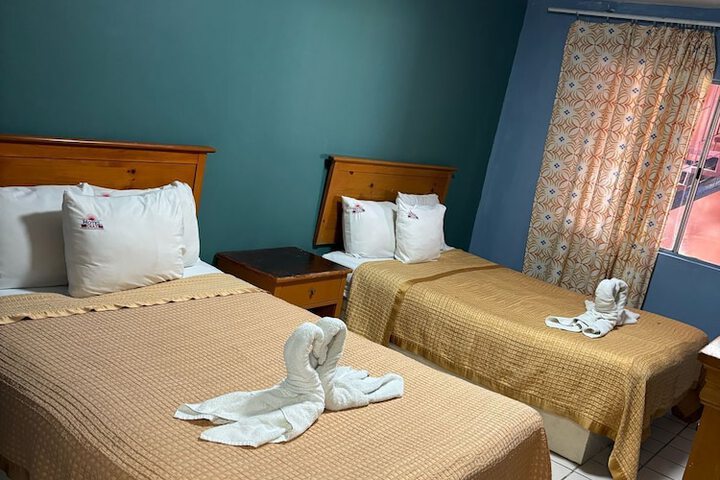 Economy Double Room Patio (2 of 3)