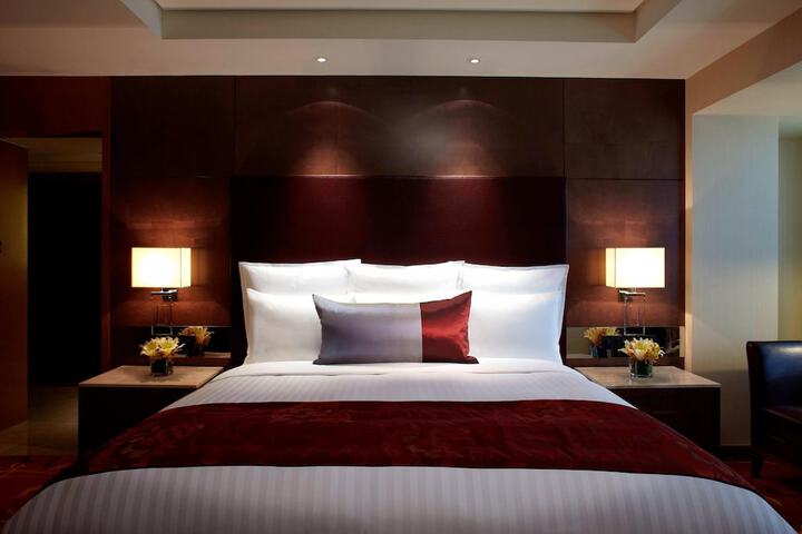 Room 18 of 72