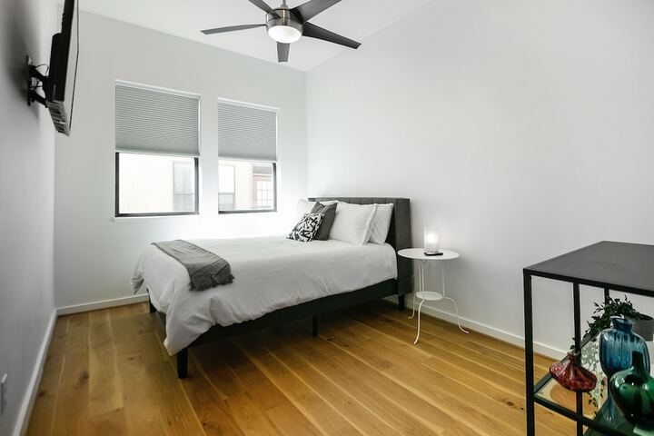 Room 18 of 61