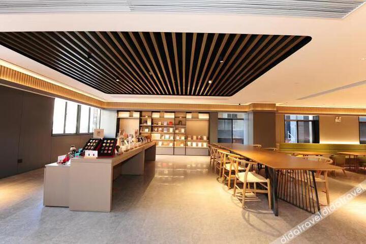 ji hotel Kunming South Railway Station Hotel
