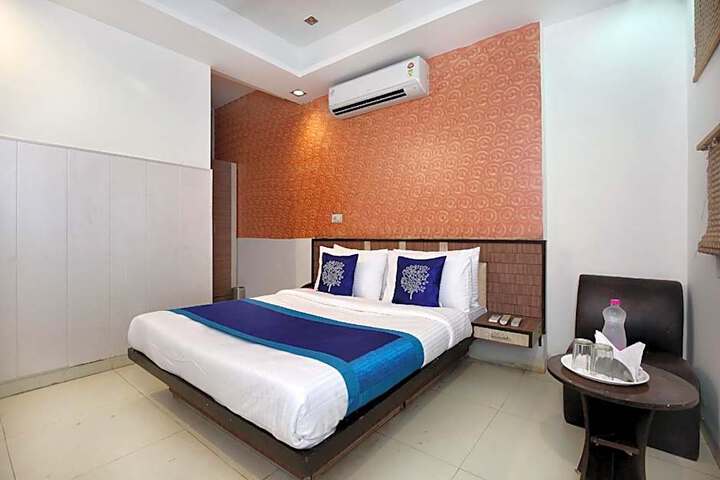 OYO Hotel Oak