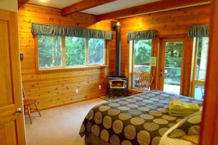 Room 2 of 46