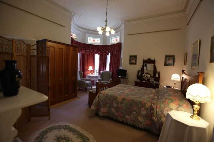 Room 16 of 57