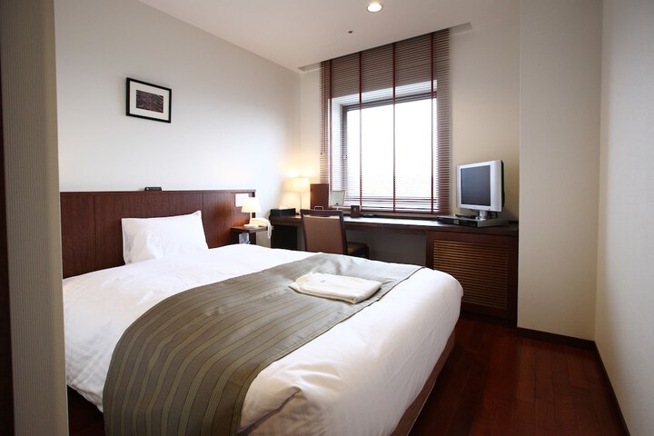 Room 15 of 129