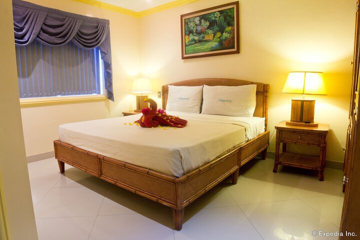 Room 15 of 113