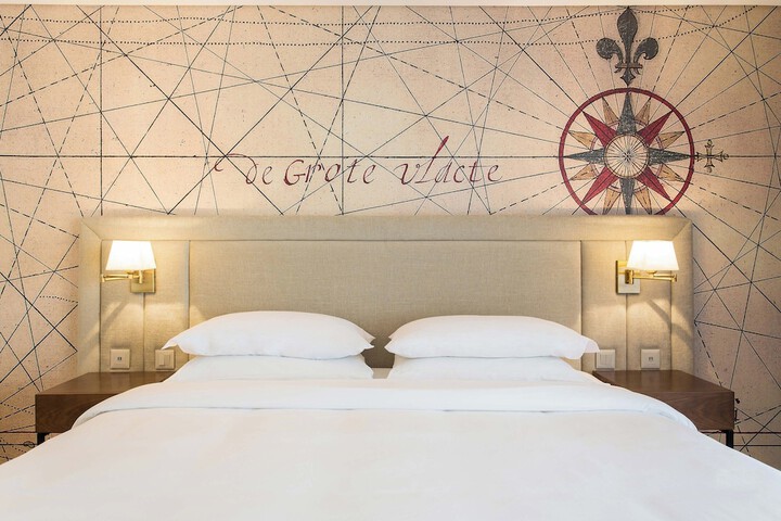 Room 34 of 125