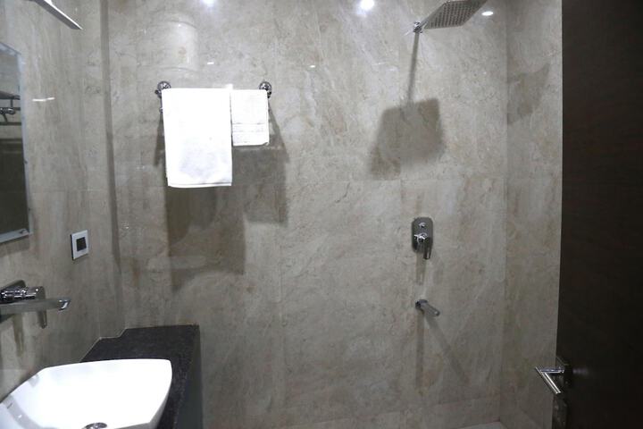 Room 40 of 60
