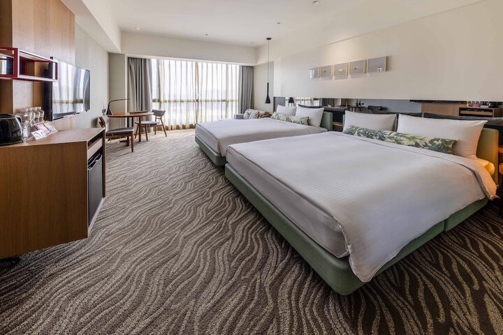 Room 50 of 104