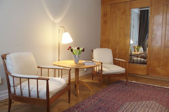 Room 43 of 75