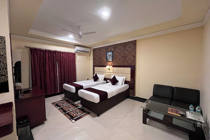 Room 43 of 135