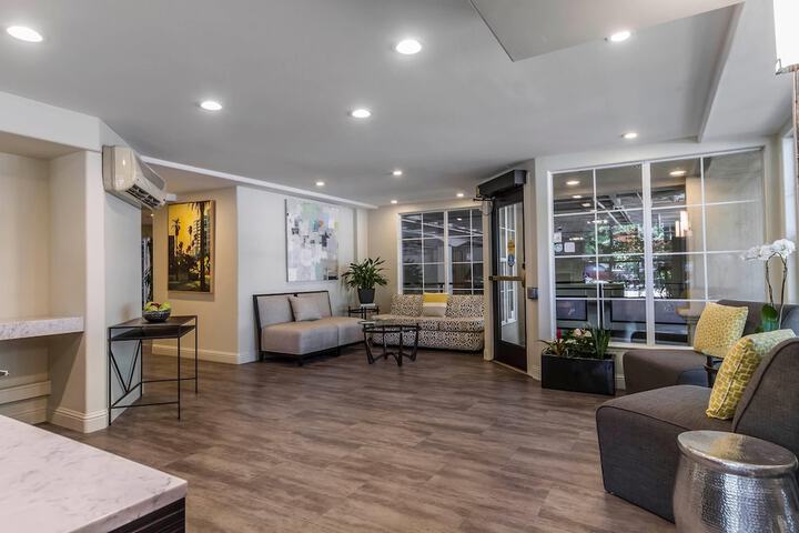 Hotel Interior 3 of 34